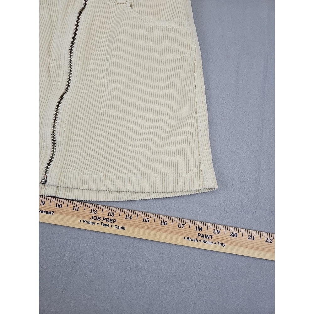 American Eagle Super Stretch Corduroy Mini Skirt Size 00 Cream Full Zip - Picture 3 of 7